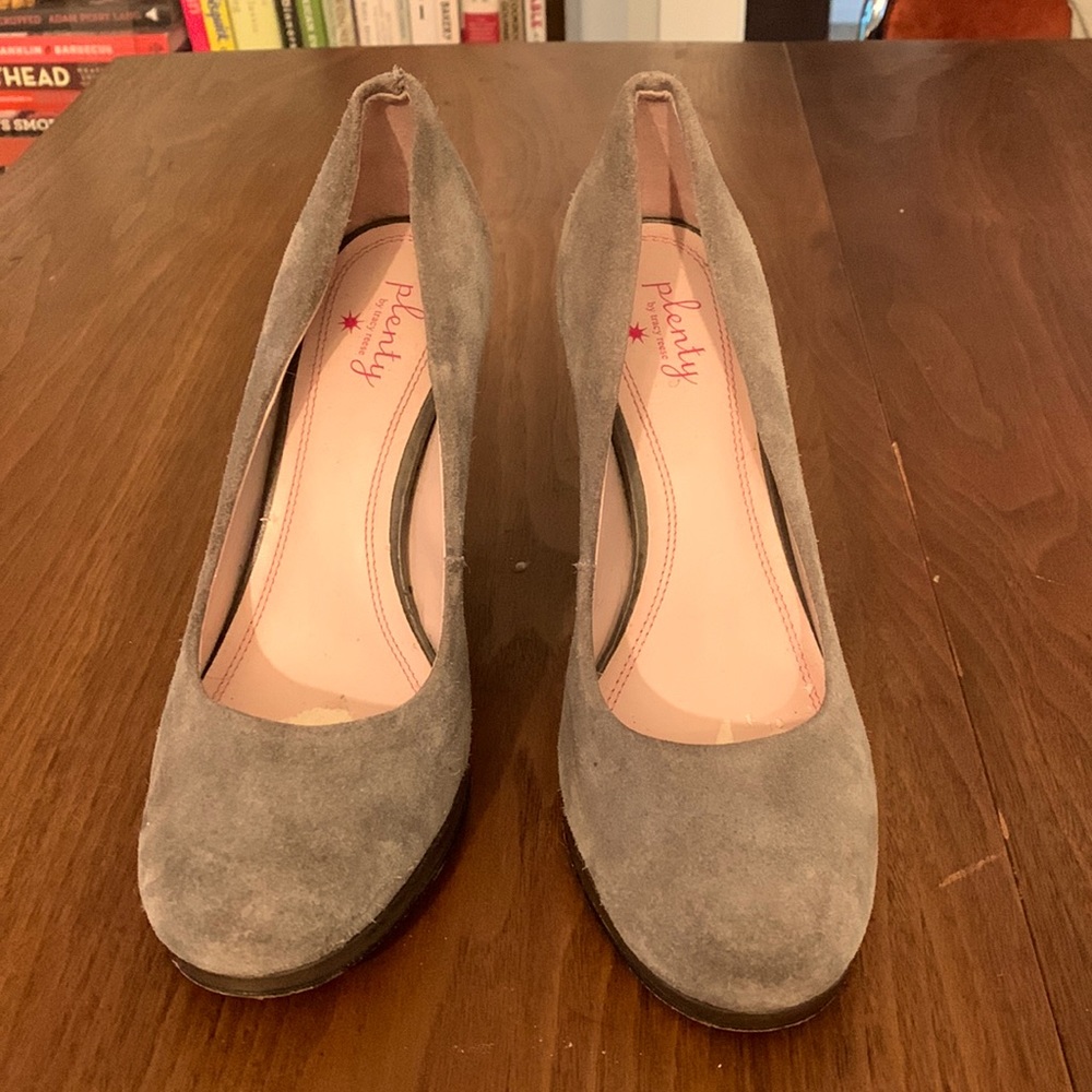 Pretty Gray Suede, Plenty by Tracey Reese Chunky Heels!